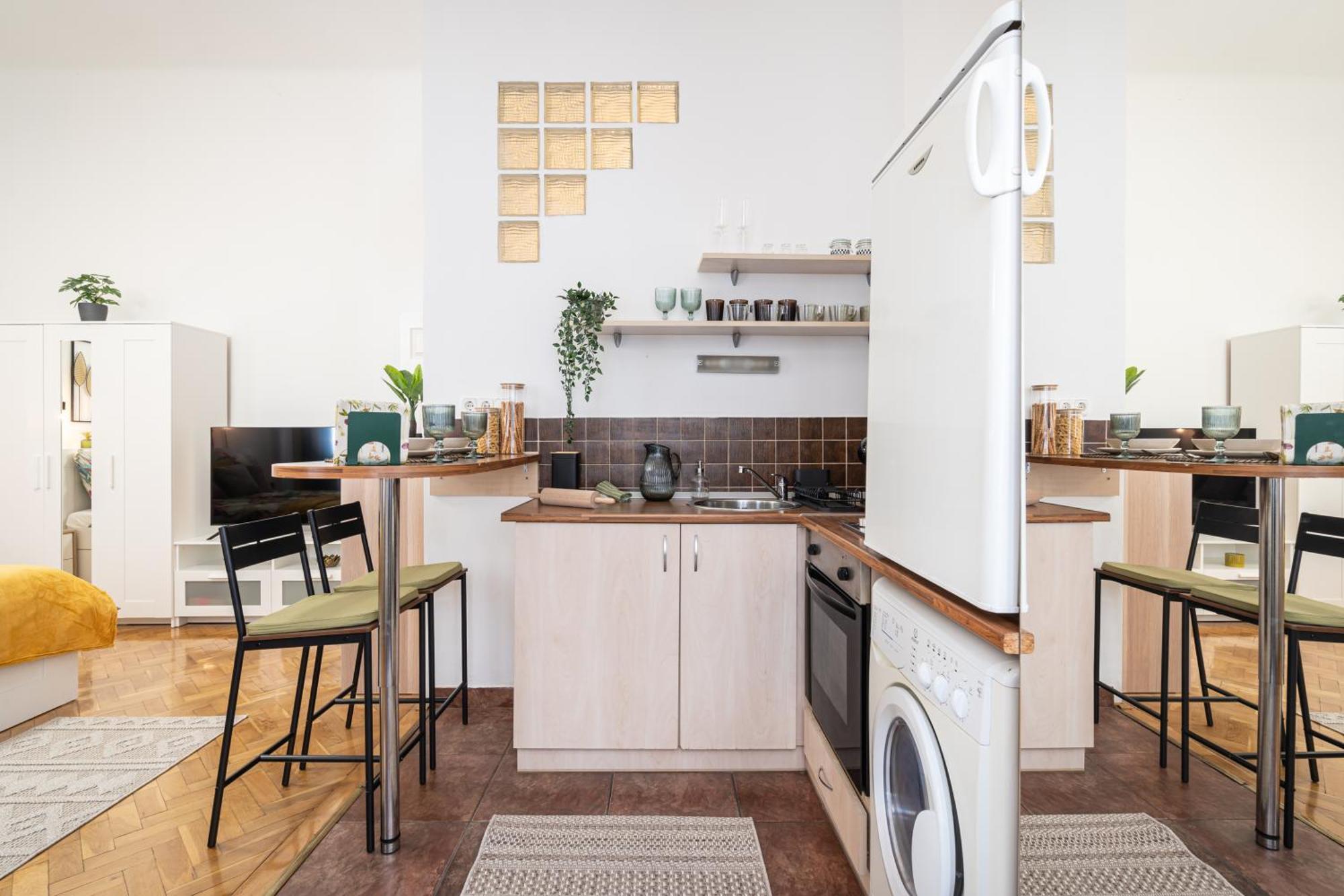 Cosmopolitan Studio - Chic Getaway In A Fancy Neighbourhood Budapest Eksteriør bilde